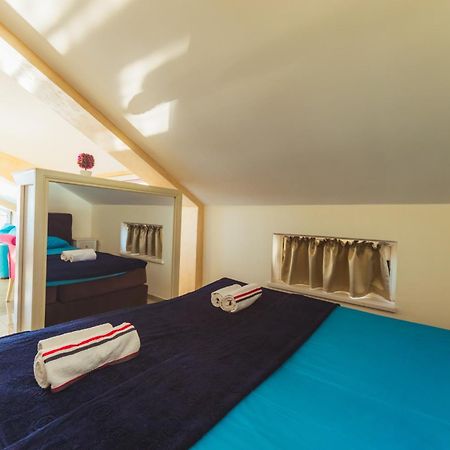 Apartments Galija Petrovac Lux Bagian luar foto