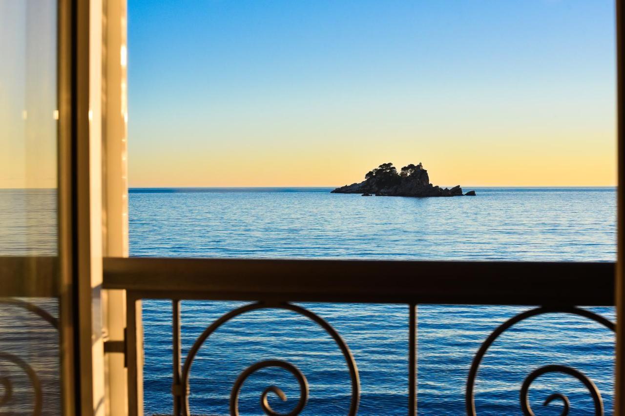Apartments Galija Petrovac Lux Bagian luar foto