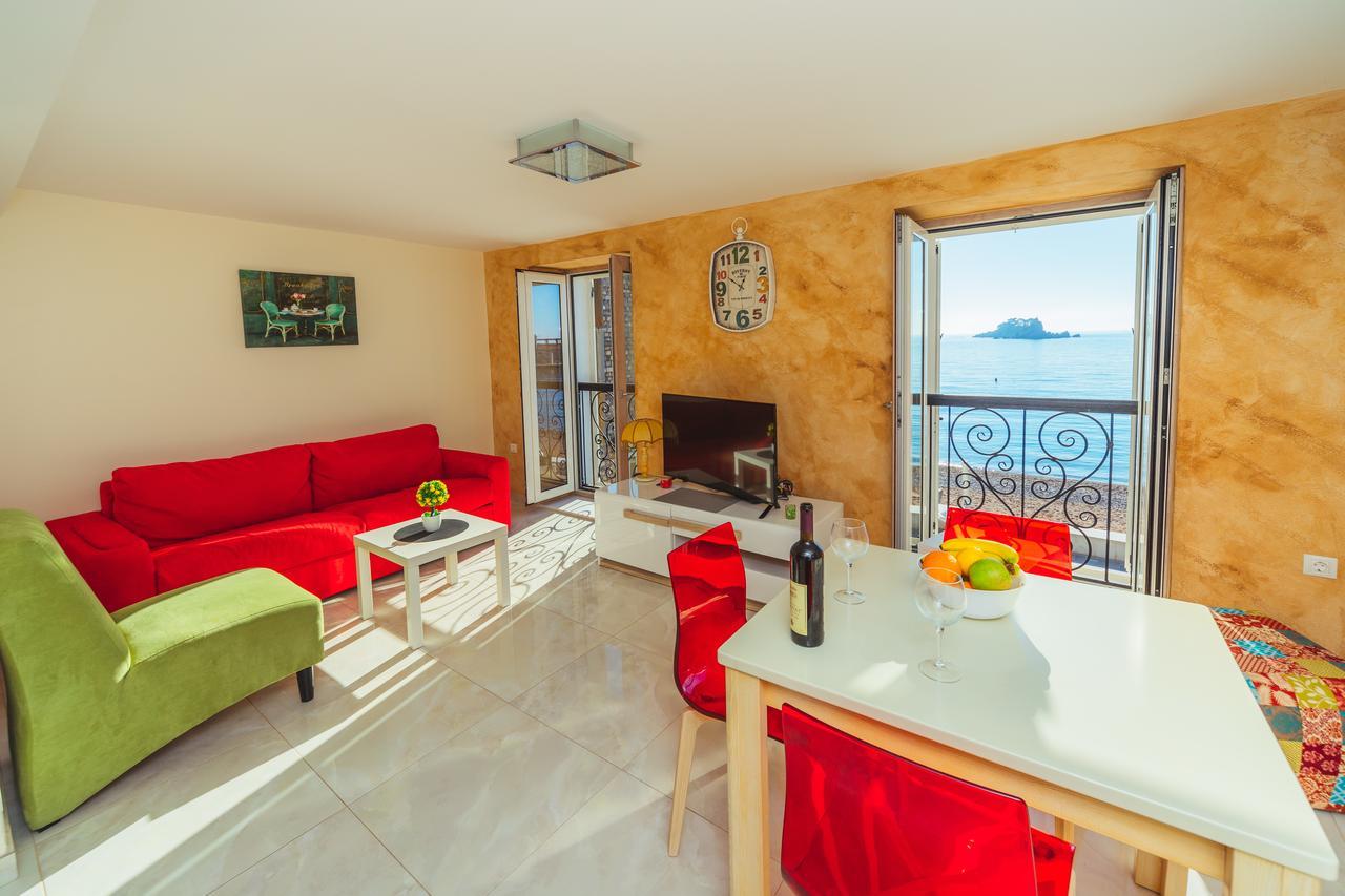 Apartments Galija Petrovac Lux Bagian luar foto