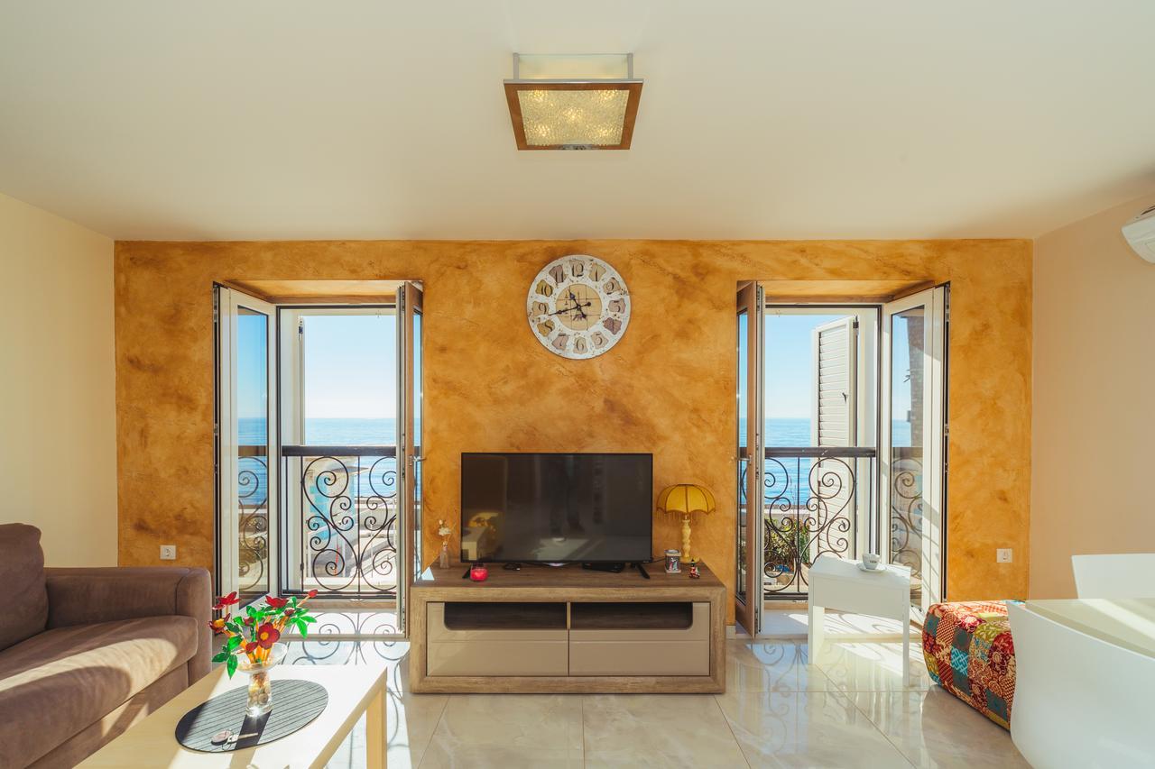 Apartments Galija Petrovac Lux Bagian luar foto
